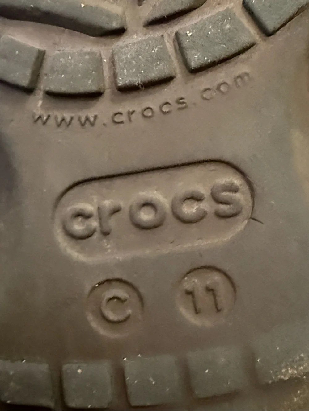 CROCS guc please